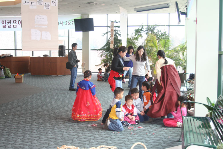 012209-kschool (24).jpg